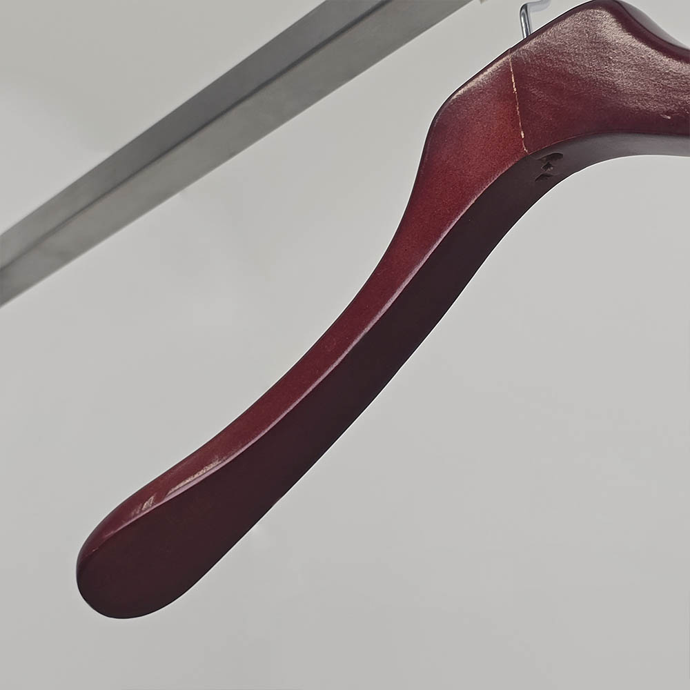 Вешалки-плечики деревянные DH289006-42CM /mahogany lacquer color/24pcs/ctn