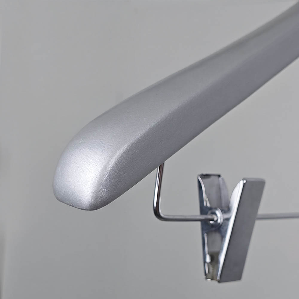 Вешалки-плечики деревянные с зажимами для брюк DH67026 /silver lacquer color/24pcs/ctn