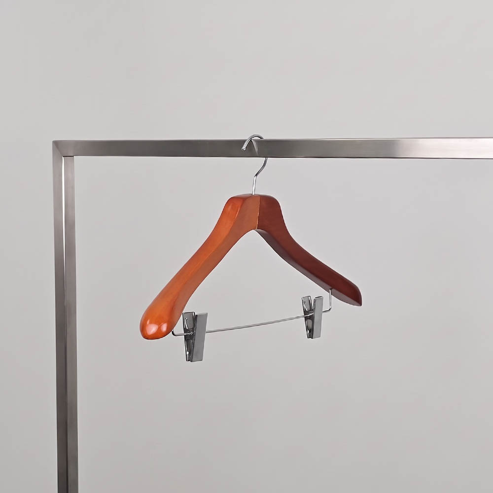 Вешалки-плечики деревянные с зажимами для брюк DH289026-45CM /cherry lacquer color/24pcs/ctn